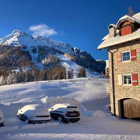 Renoviertes Apartment Mit Terrasse An Der Piste Mit Kostenlosen Wifi Carezza al Lago Buitenkant foto