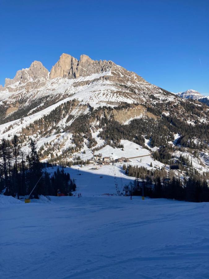 Renoviertes Apartment Mit Terrasse An Der Piste Mit Kostenlosen Wifi Carezza al Lago Buitenkant foto
