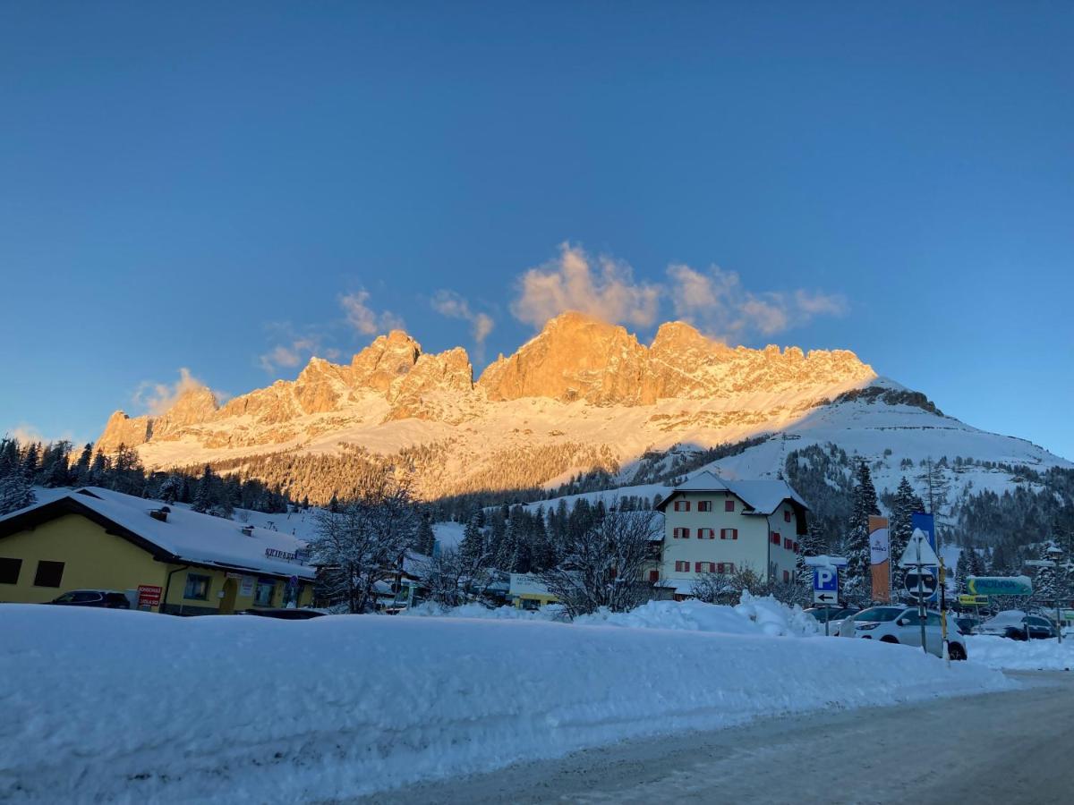 Renoviertes Apartment Mit Terrasse An Der Piste Mit Kostenlosen Wifi Carezza al Lago Buitenkant foto